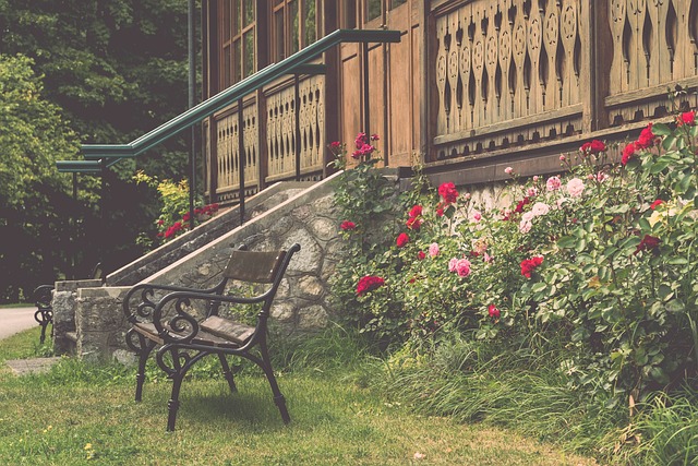 他正处于职 他正处于职